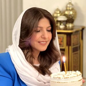 بهترین میکاپ آرتیست و گریمور عروس + بهترین سالن زیبایی | مریم رئوف | پری رو